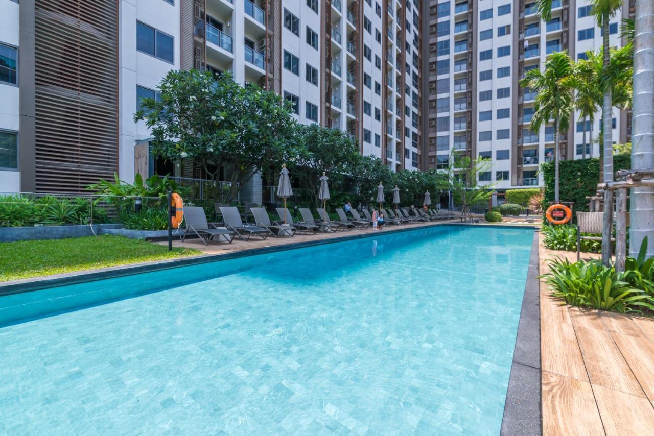 Unixx By The Sea Pattaya Exterior foto